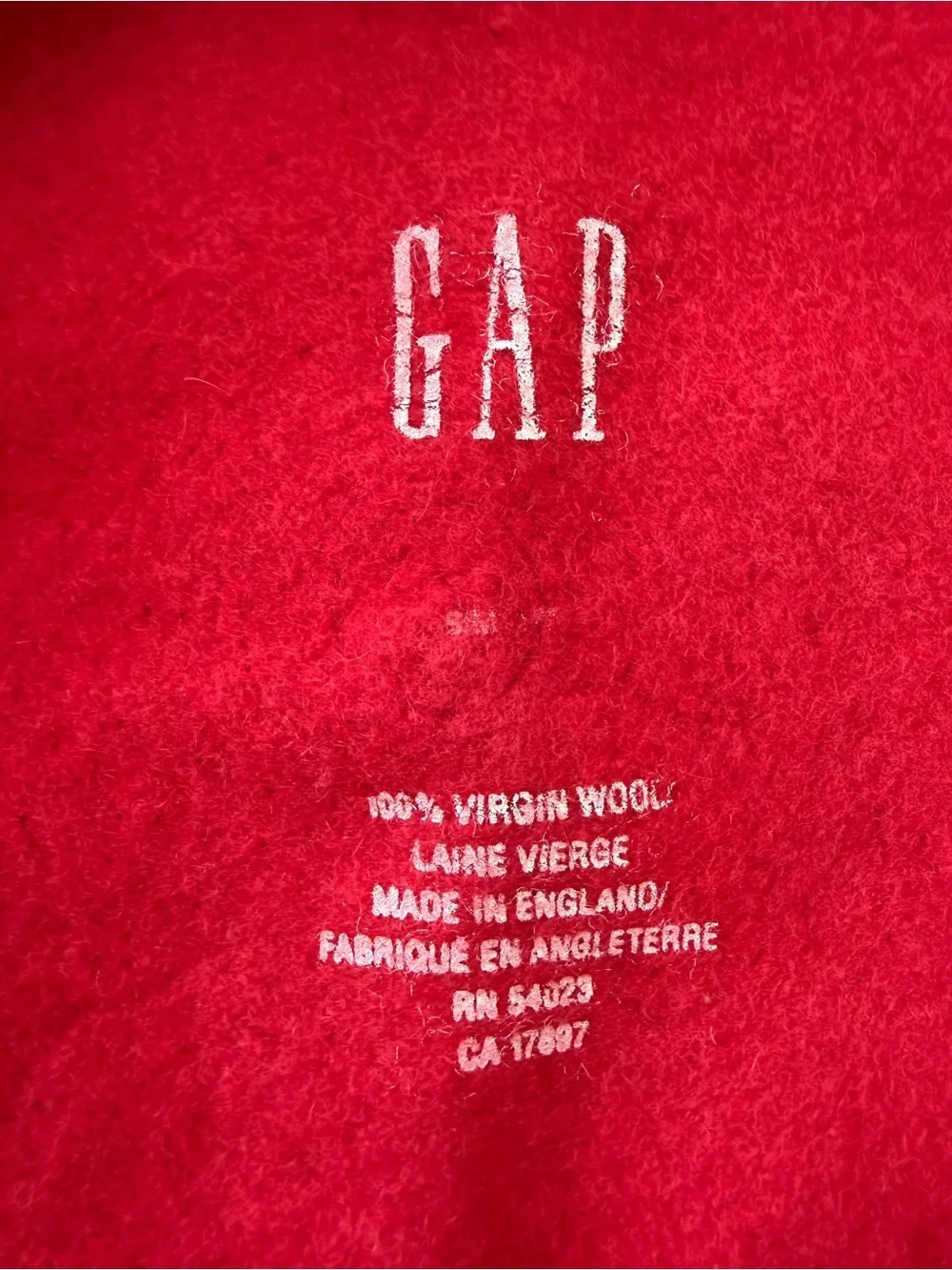 VTG GAP Red Wool Beret Hat Black Velvet Trim Bow Made in England S/M 80s/90s
